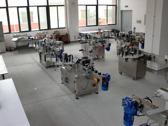 Hoëspoed-dubbelkant-plakker-etiketmasjien hidrouliese olie