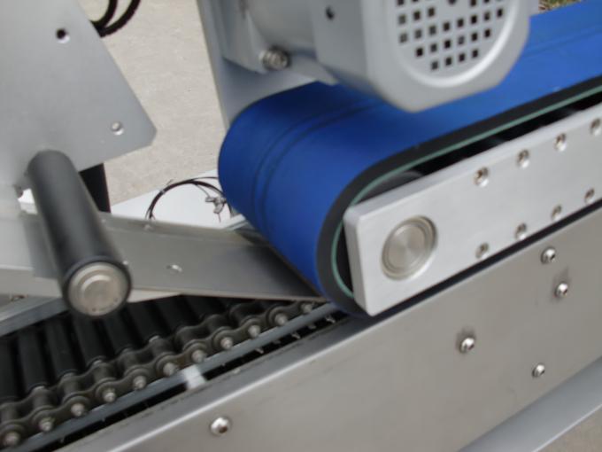 12-25mm deursnee ronde bottel selfkleef plakker outomatiese etiketteringsmasjien vir lipstiffie skoonheidsmiddels