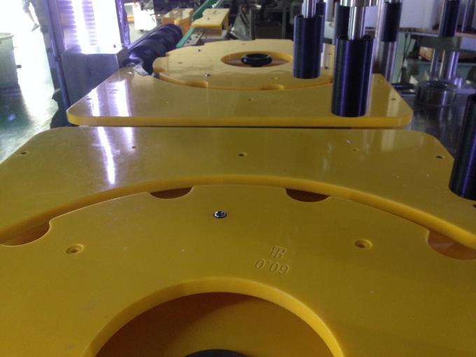 Hoëproduksie-etiketmasjien vir wyn / bierfles, ronde botteletiket