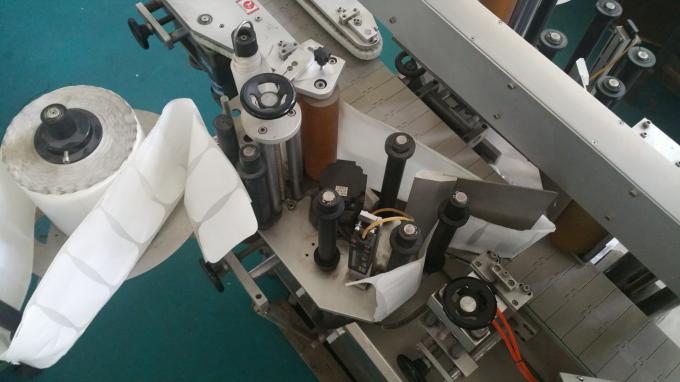 25 kg pot vierkantige bottelplakkertoedieningsmasjien, etiketteringsmasjien met voerbottels stabiele spoed