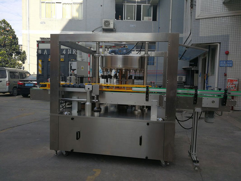 masjien toerusting vir outomatiese etikette