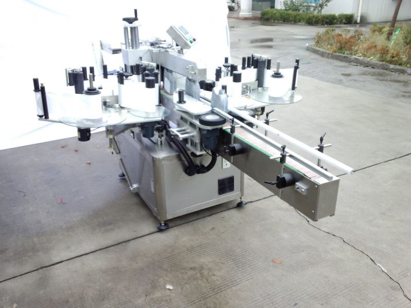 Sjina outomatiese etiketmasjien vir twee sykaarte met voor- en agterkant vir ovale, ronde, Aquare-bottel vaste verskaffer