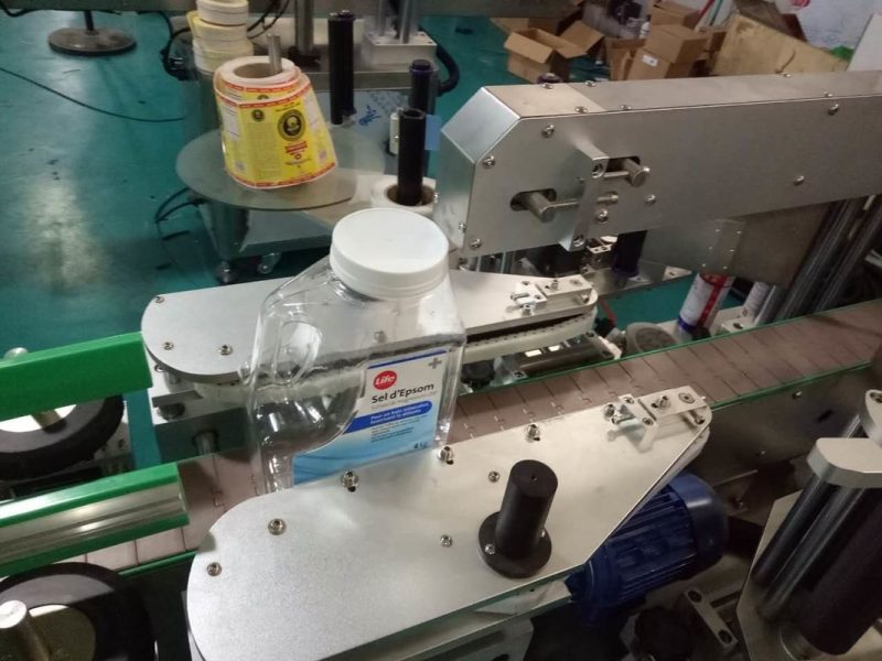 China SUS304 Kabinet Etiketmasjien vir vierkantige bottelplakkate met twee kante met persoonlike versorgingsprodukte